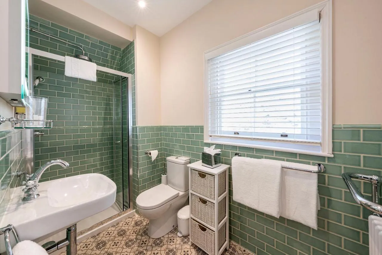 ***  Eight Hotel Bath United Kingdom