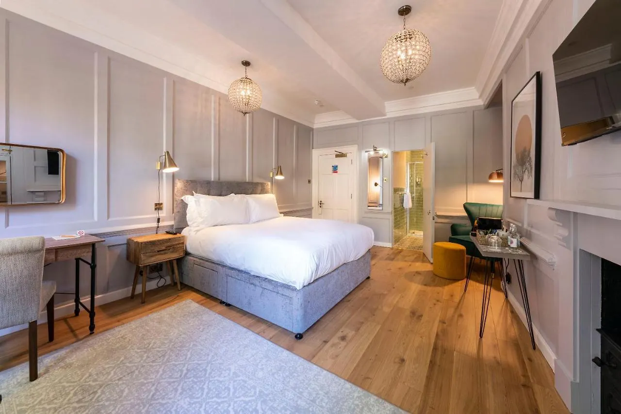 Eight Hotel Bath