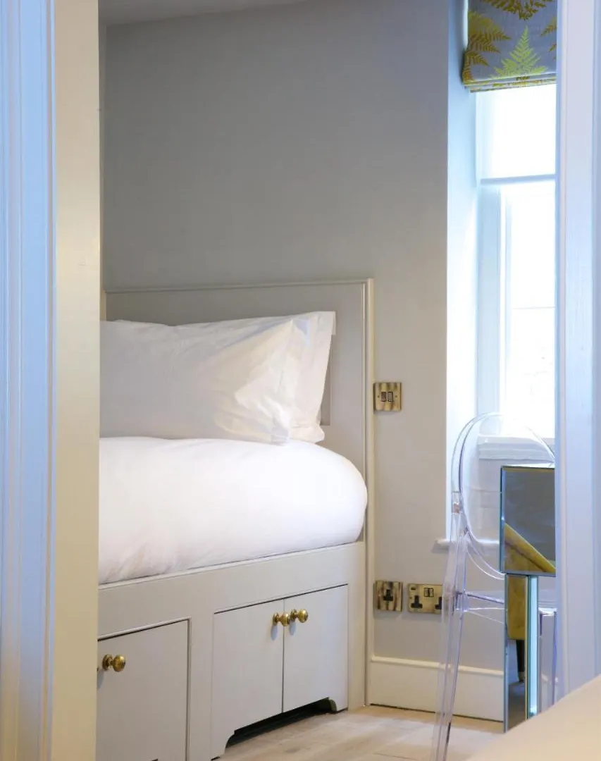 Eight Hotel Bath